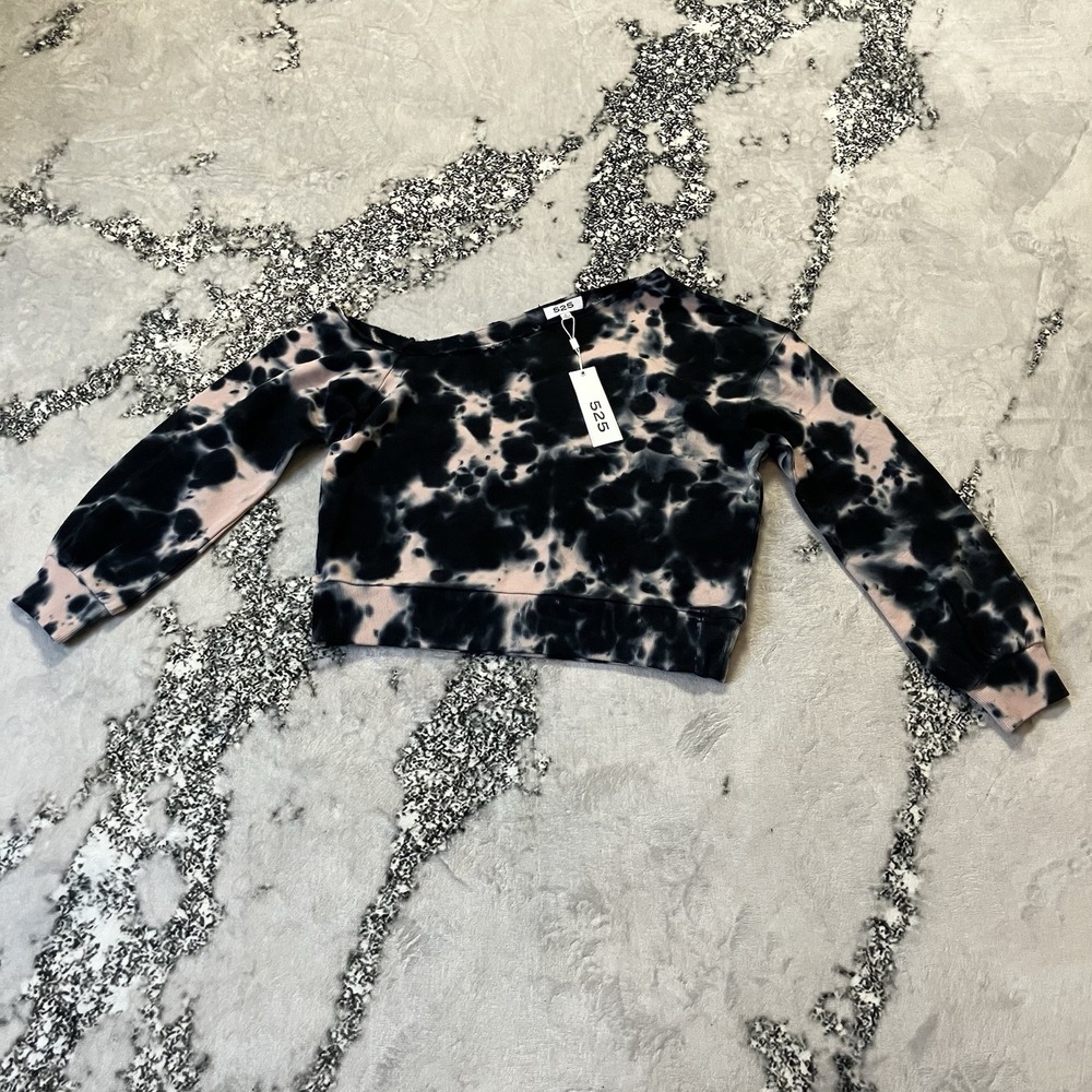 525 America Sweatshirt Womens Size Medium Quartz Multi Off the Shoulder